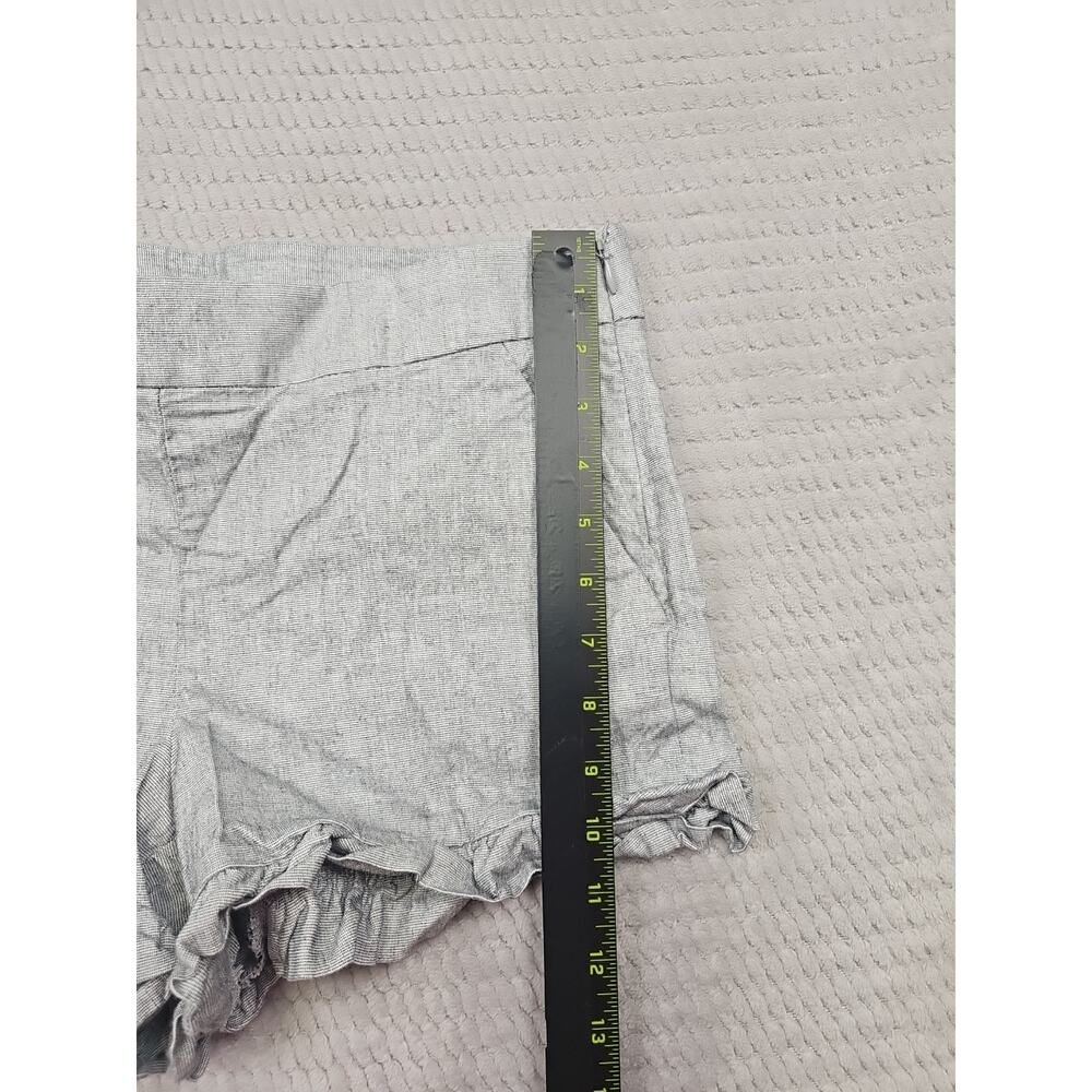 Loft Shorts Womens 4 Gray Ruffled Trim Pockets Side Zip - Picture 2 of 7